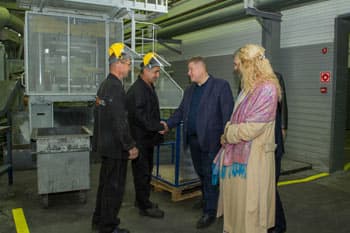 We have an active International R&D Center, every one of our enterprises enjoys experimental design offices and test laboratories We have an active International R&D Center, every one of our enterprises enjoys experimental design offices and test laboratories